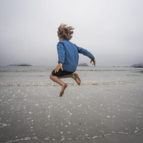 Boy meets wave_Kirsten Aubrey-06380
