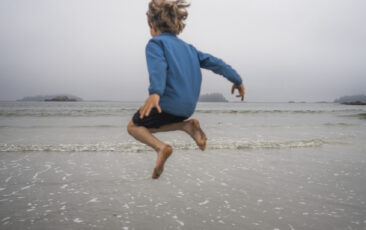 Boy meets wave_Kirsten Aubrey-06380