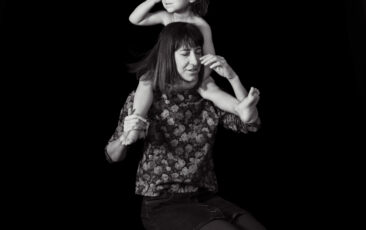 Amanda Portrait Square-08384